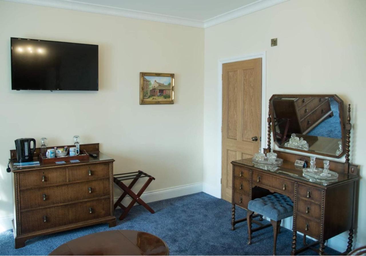 Bed and Breakfast The Royal à Barmouth Extérieur photo