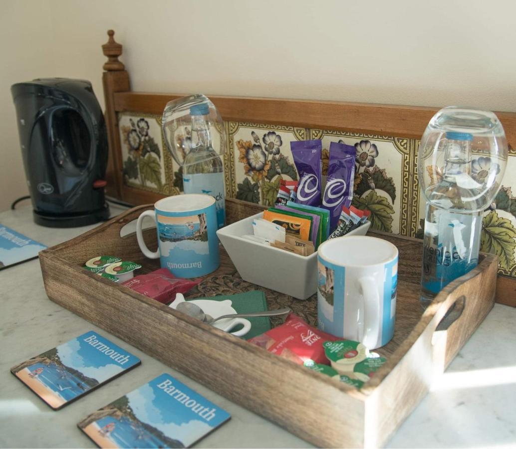 Bed and Breakfast The Royal à Barmouth Extérieur photo
