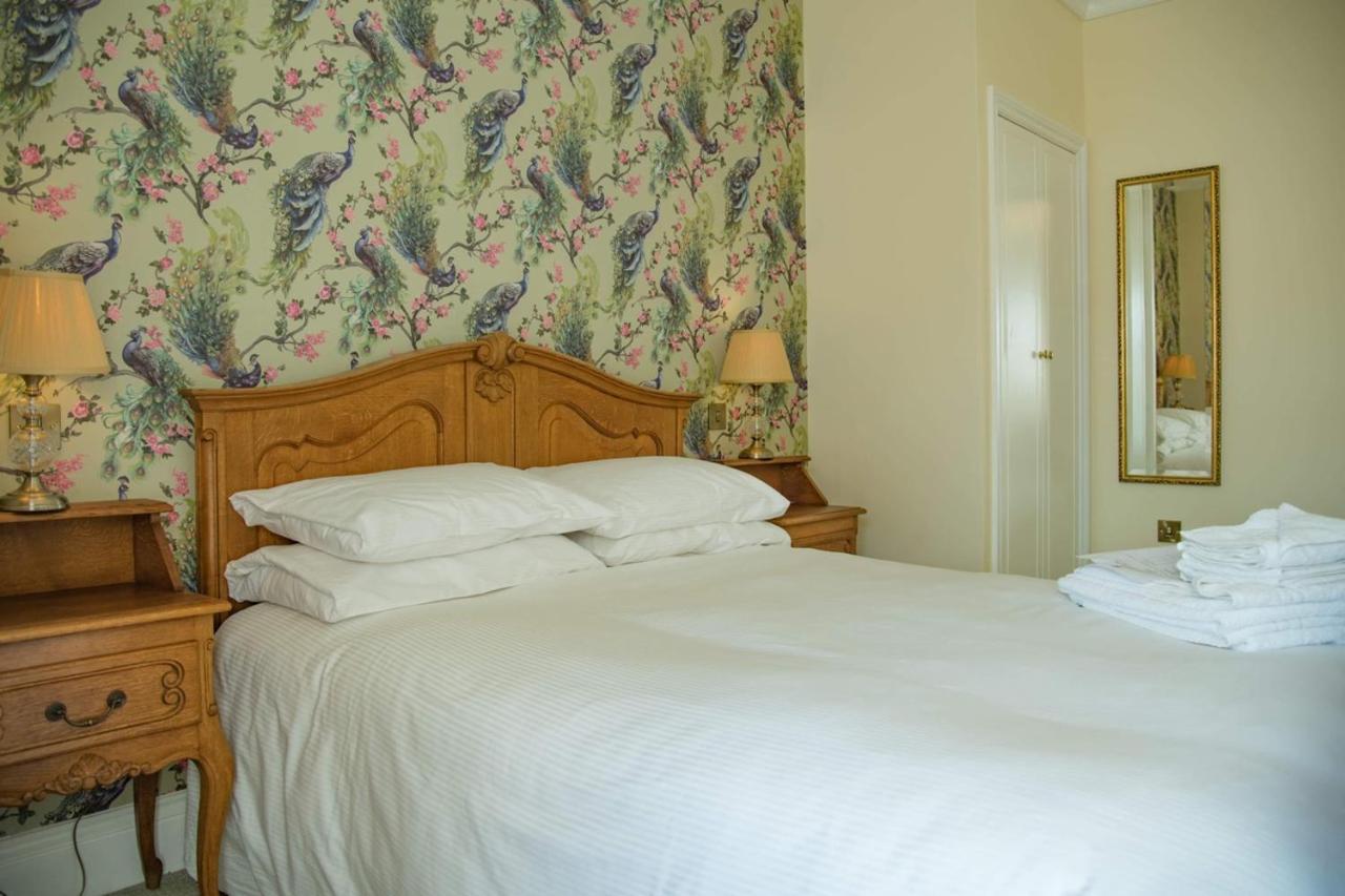 Bed and Breakfast The Royal à Barmouth Extérieur photo