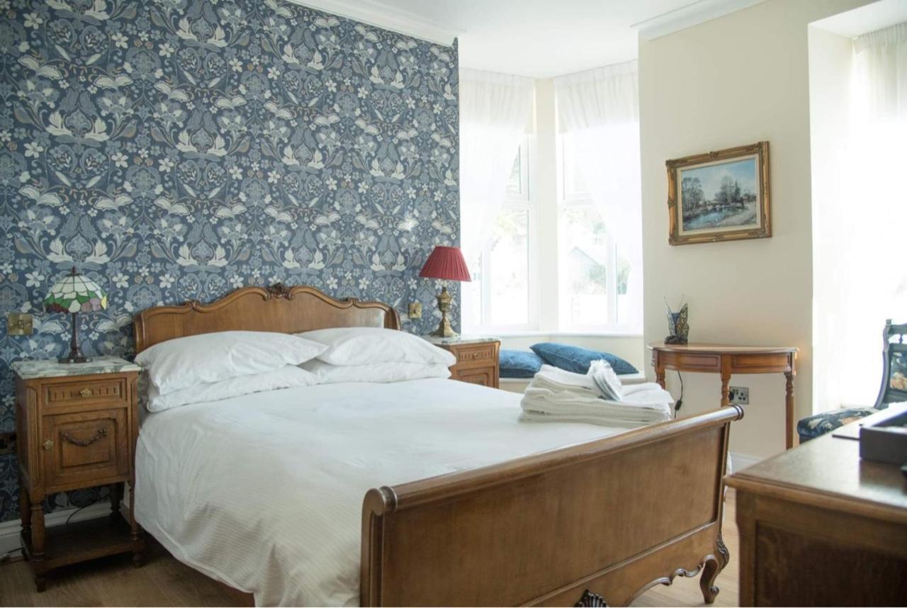 Bed and Breakfast The Royal à Barmouth Extérieur photo
